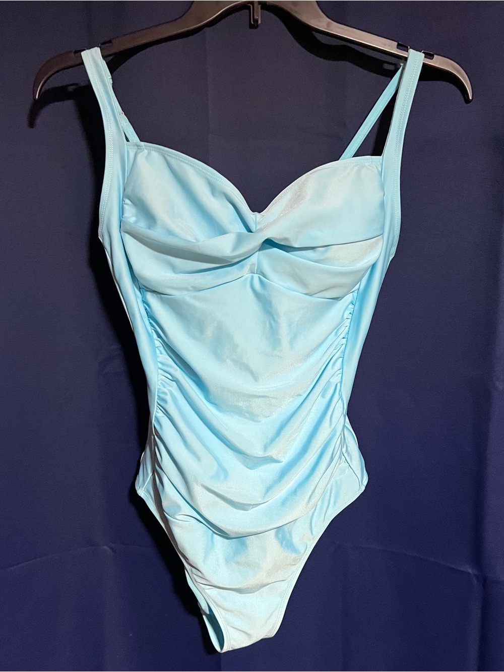 Aqua Women’s One-Piece Swimsuit – Classic Ruched Design